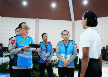 Wakapolri Komjen Pol Dedi Prasetyo memimpin langsung pemeriksaan penampilan rikpil bagi para calon taruna catar di Lantai 2 Gedung Serba Guna Akpol Semarang Jawa Tengah Jumat 2472026 KETIKKABARcom Wakapolri Komjen Pol Dedi Prasetyo memimpin langsung pemeriksaan penampilan rikpil bagi para calon taruna catar di Lantai 2 Gedung Serba Guna Akpol Semarang Jawa Tengah Jumat 2472026