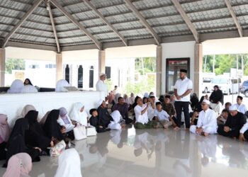 Ⓒ Hak cipta foto di atas dikembalikan sesungguhnya kepada pemilik foto.