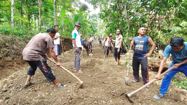 Ⓒ Hak cipta foto di atas dikembalikan sesungguhnya kepada pemilik foto KETIKKABARcom Ⓒ Hak cipta foto di atas dikembalikan sesungguhnya kepada pemilik foto