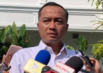 Ⓒ Hak cipta foto di atas dikembalikan sesungguhnya kepada pemilik foto.