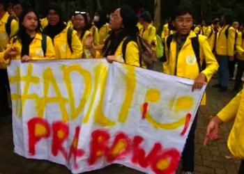 Ⓒ Hak cipta foto di atas dikembalikan sesungguhnya kepada pemilik foto.