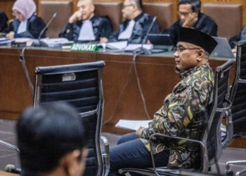 Ⓒ Hak cipta foto di atas dikembalikan sesungguhnya kepada pemilik foto.