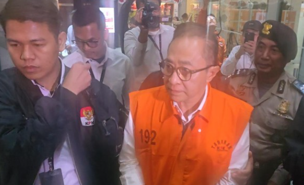 Komisi Pemberantasan Korupsi KPK resmi menahan mantan Kepala Kantor Wilayah Kakanwil Direktorat Jenderal Pajak DJP Jakarta Khusus Muhammad Haniv terkait kasus dugaan gratifikasi di lingkungan DJP KETIKKABARcom Komisi Pemberantasan Korupsi KPK resmi menahan mantan Kepala Kantor Wilayah Kakanwil Direktorat Jenderal Pajak DJP Jakarta Khusus Muhammad Haniv terkait kasus dugaan gratifikasi di lingkungan DJP