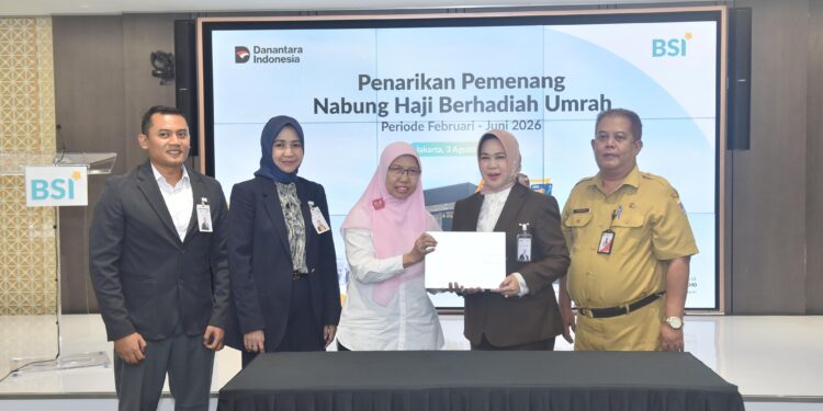 SEVP Funding and Transaction BSI Ida Triana Widowati dua dari kanan perwakilan Kementerian Sosial RI Sunniyah tengah Dinas Sosial Provinsi DKI Jakarta Rudy Syahrul kanan SVP Retail Deposit Group Dien Lukita Purnamasari dua dari kiri di Kantor Pusat BSI JakartaSEVP Funding and Transaction BSI Ida Triana Widowati dua dari kanan perwakilan Kementerian Sosial RI Sunniyah tengah Dinas Sosial Provinsi DKI Jakarta Rudy Syahrul kanan SVP Retail Deposit Group Dien Lukita Purnamasari dua dari kiri di Kantor Pusat BSI Jakarta KETIKKABARcom SEVP Funding and Transaction BSI Ida Triana Widowati dua dari kanan perwakilan Kementerian Sosial RI Sunniyah tengah Dinas Sosial Provinsi DKI Jakarta Rudy Syahrul kanan SVP Retail Deposit Group Dien Lukita Purnamasari dua dari kiri di Kantor Pusat BSI Jakarta