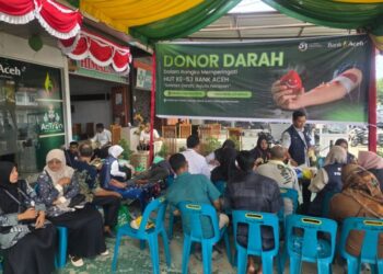 PT Bank Aceh Syariah menggelar aksi sosial donor darah secara serentak di seluruh jaringan kantor operasional yang tersebar di Provinsi Aceh dan Sumatera Utara.