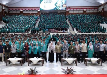 Ⓒ Hak cipta foto di atas dikembalikan sesungguhnya kepada pemilik foto.