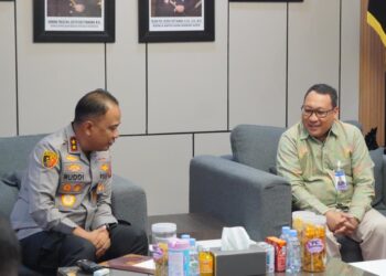 Kapolda Aceh Irjen Pol. Ruddi Setiawan menerima kunjungan silaturahmi Kepala Perwakilan Bank Indonesia (BI) Provinsi Aceh di ruang kerjanya, Selasa (18/8/2026).