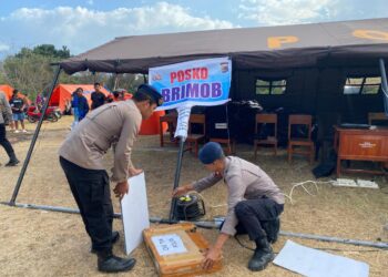 Ⓒ Hak cipta foto di atas dikembalikan sesungguhnya kepada pemilik foto.