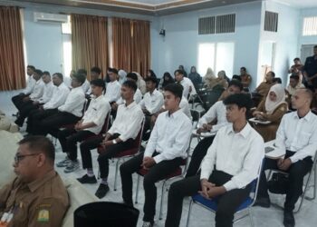 Ⓒ Hak cipta foto di atas dikembalikan sesungguhnya kepada pemilik foto.