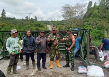 Pembangunan Jembatan Bailey di ruas jalan lintas KKA, Desa Bale Redelong, Kecamatan Bukit, Kabupaten Bener Meriah.