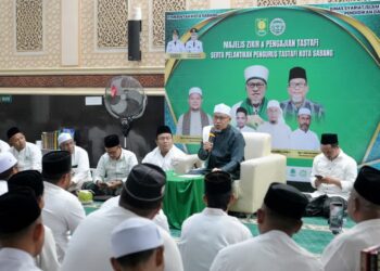 Abu Syeikh H Hasanoel Bashry HG atau yang lebih akrab disapa Abu MUDI Samalanga disambut antusias oleh masyarakat Kota Sabang dalam agenda Pengajian Tasawuf Tauhid dan Fiqih TASTAFI KETIKKABARcom Abu Syeikh H Hasanoel Bashry HG atau yang lebih akrab disapa Abu MUDI Samalanga disambut antusias oleh masyarakat Kota Sabang dalam agenda Pengajian Tasawuf Tauhid dan Fiqih TASTAFI