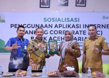 Bank Aceh Sosialisasi Internet Banking Corporate IBC di SMAN 1 Bireuen pada Selasa 2292026 FOTO Humas
