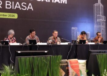 Jajaran Dewan Komisaris dan Direksi Perseroan mengikuti Rapat RUPSLB PT Solusi Bangun Indonesia Tbk yang dilaksanakan di Ra Suites Simatupang Jumat 25 September 2026 Foto PT Solusi Bangun Indonesia