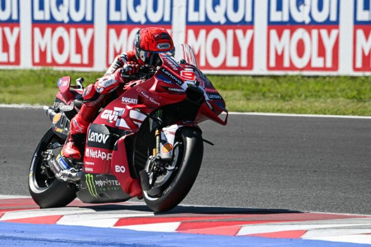 Pembalap Ducati Lenovo Marc Marquez FOTO AFP Ⓒ Hak cipta foto di atas dikembalikan sesungguhnya kepada pemilik foto KETIKKABARcom Pembalap Ducati Lenovo Marc Marquez FOTO AFP Ⓒ Hak cipta foto di atas dikembalikan sesungguhnya kepada pemilik foto