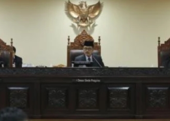 Ⓒ Hak cipta foto di atas dikembalikan sesungguhnya kepada pemilik foto.