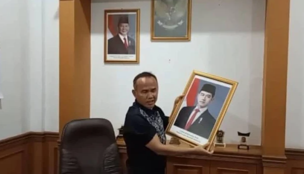 Ⓒ Hak cipta foto di atas dikembalikan sesungguhnya kepada pemilik foto KETIKKABARcom Ⓒ Hak cipta foto di atas dikembalikan sesungguhnya kepada pemilik foto