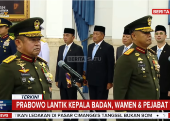 Presiden Prabowo Subianto melantik Jenderal TNI Maruli Simanjuntak sebagai Wakil Panglima TNI dan Jenderal TNI Tandyo Budi Revita sebagai Kepala Staf Angkatan Darat (KSAD) di Istana Kepresidenan, Jakarta Pusat, Kamis, 15/10/2026. FOTO: Tangkap Layar Youtube.