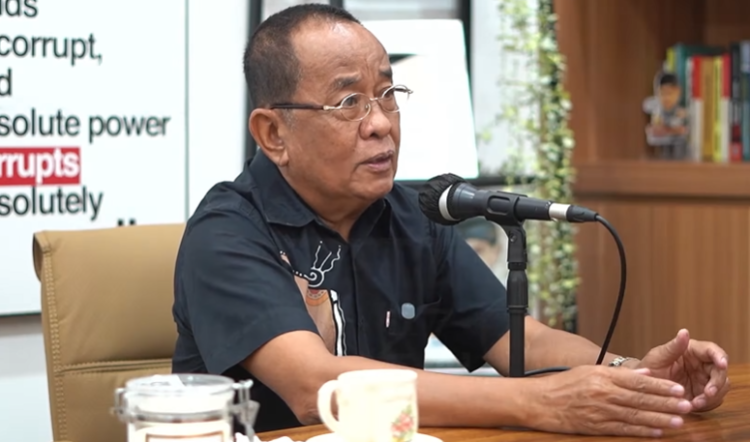 Mantan Sekretaris Kementerian BUMN Muhammad Said Didu di acara podcast Refly Harun Official FOTO Tangkap Layar Youtube reflyharunofficial