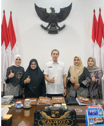 Pemerintah Kota Banda Aceh melalui Dinas Kesehatan bersama Komisi IV DPRK Banda Aceh melakukan kaji banding ke Pemerintah Kota Bogor Jawa Barat pada Rabu 14 Oktober 2026FOTO Ist KETIKKABARcom Pemerintah Kota Banda Aceh melalui Dinas Kesehatan bersama Komisi IV DPRK Banda Aceh melakukan kaji banding ke Pemerintah Kota Bogor Jawa Barat pada Rabu 14 Oktober 2026FOTO Ist