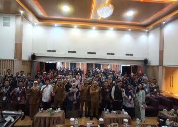 Sebanyak 133 pekebun kelapa sawit dari Kabupaten Aceh Timur dan Kota Subulussalam mengikuti pelatihan intensif bertajuk “Implementasi ISPO Program Pengembangan SDM Perkebunan Kelapa Sawit” yang resmi dibuka pada 29 September 2026.