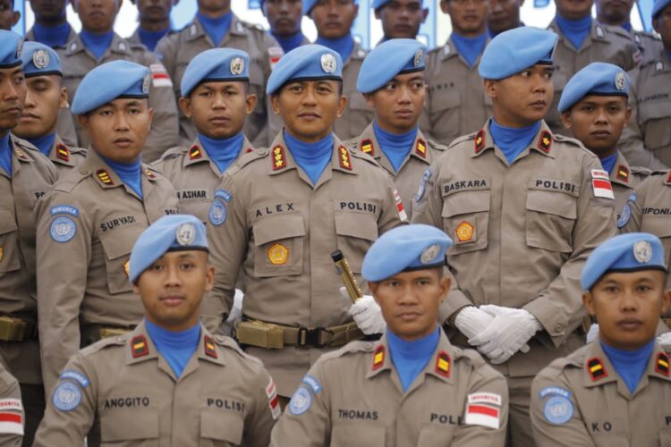 Mabes Polri secara resmi melepas Kontingen Garuda Bhayangkara Formed Police Unit FPU 8 MINUSCA yang akan bertugas mengemban misi pemeliharaan perdamaian Perserikatan BangsaBangsa PBB di Republik Afrika Tengah KETIKKABARcom Mabes Polri secara resmi melepas Kontingen Garuda Bhayangkara Formed Police Unit FPU 8 MINUSCA yang akan bertugas mengemban misi pemeliharaan perdamaian Perserikatan Bangsa Bangsa PBB di Republik Afrika Tengah