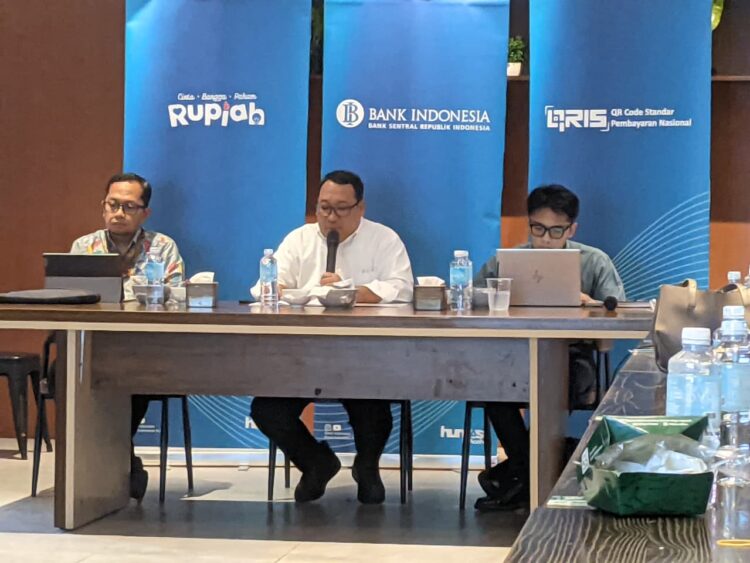 Kepala Perwakilan Bank Indonesia Provinsi Aceh Agus Chusaini Tengah sedang memaparkan terkait kegiatan Meuseuraya Festival 2026 dalam kegiatan Bincang Bareng Media BBM di Banda Aceh Senin 5102026 FOTO KETIKKABARcomMirja