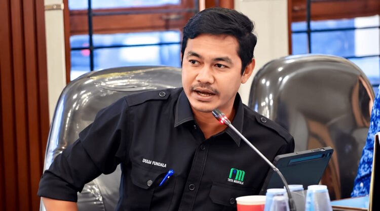 Plt Direktur Umum PERUMDAM Tirta Mountala Aceh Besar T Abulis Samarkhan ST Foto PERUMDAM Tirta Mountala Aceh Besar