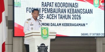 Wakil Wali Kota Sabang Suradji Junus menyampaikan sambutan dalam Rapat Koordinasi FPK Se Aceh 2026 di Aula Pulau Weh Kantor Wali Kota Sabang Rabu 7 Oktober 2026FOTO Humas Pemko Sabang