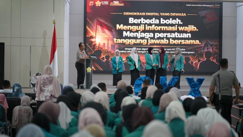Kapolda Aceh saat mengisi Kuliah Umum Gelora Kebangsaan X yang digelar Himpunan Mahasiswa Pendidikan Pancasila dan Kewarganegaraan Himadikwara di Auditorium FKIP Universitas Syiah Kuala USK Kota Banda Aceh Kamis 15102026 FOTO Ist KETIKKABARcom Kapolda Aceh saat mengisi Kuliah Umum Gelora Kebangsaan X yang digelar Himpunan Mahasiswa Pendidikan Pancasila dan Kewarganegaraan Himadikwara FKIP USK di Auditorium Lantai 3 FKIP USK Darussalam Kota Banda Aceh Kamis 15102026 FOTO Ist