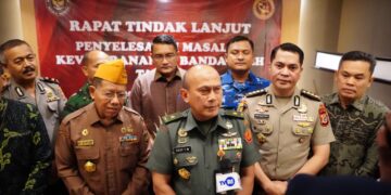 Kapusvet Bacadnas Kemhan Brigjen TNI Asep Tardiana Wachgi saat konferensi pers di Portola Grand Arabia Hotel Banda Aceh Kamis 15102026 FOTO Istimewa