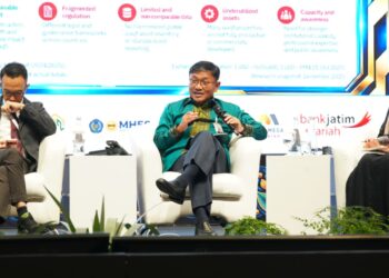 Ⓒ Hak cipta foto di atas dikembalikan sesungguhnya kepada pemilik foto.