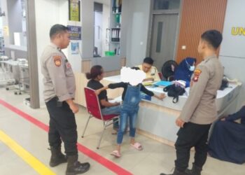 Jajaran Polsek Pontianak Barat menerima laporan KDRT Usai Dilaporkan Sang Anak.