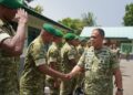 Pangdam IM Brigadir Jenderal TNI Mahesa Fitriadi SAP MM melaksanakan kunjungan ke Kompi C Batalyon Infanteri Teritorial Pembangunan Yonif TP 857GG di Kecamatan Kota Bakti Kabupaten Pidie Sabtu 24102026