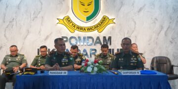 Panglima Kodam Iskandar Muda Pangdam IM Brigadir Jenderal TNI Mahesa Fitriadi menyambangi Markas Polisi Militer Daerah Iskandar Muda Mapomdam IM pada Selasa 27 Oktober 2026FOTO Ist