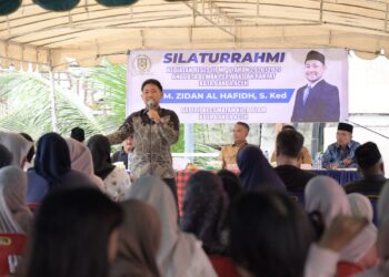 Anggota Dewan Perwakilan Rakyat Kota (DPRK) Banda Aceh dari Fraksi Partai Amanat Nasional (PAN), M. Zidan Al Hafidh, menggelar kegiatan reses untuk menyerap langsung aspirasi warga di Gampong Peunayong, Kecamatan Kuta Alam, Kota Banda Aceh, Selasa, 27 Oktober 2026./FOTO: Ist