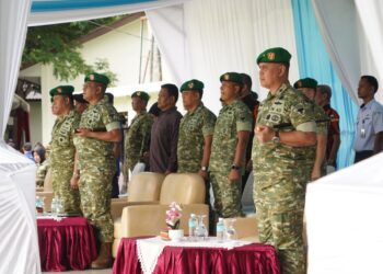 Pangdam IM Brigadir Jenderal TNI Mahesa Fitriadi menghadiri upacara penutupan Pendidikan Komponen Cadangan Komcad Reguler Matra Darat Tahun Anggaran 2026 di Resimen Induk Kodam Rindam Iskandar Muda Kabupaten Aceh Besar Kamis 29 Oktober 2026FOTO Ist