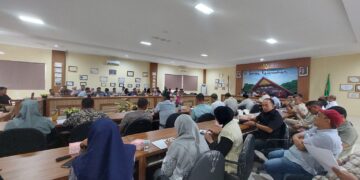 Pemerintah Kota Banda Aceh mematangkan persiapan menghadapi proses penilaian Adipura 2026 melalui rapat yang digelar di Balai Keurukon Banda Aceh pada Jumat 30102026